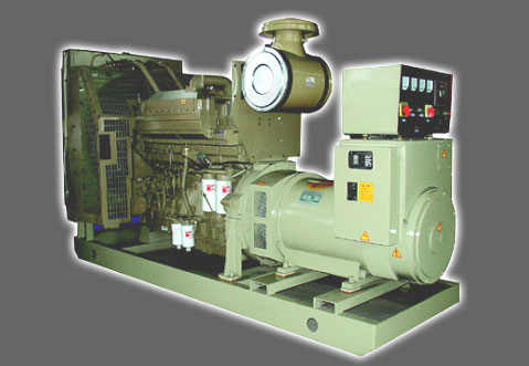 康明斯BT3.9-G2四缸柴油發(fā)電機(jī)樣本及產(chǎn)品圖片解析